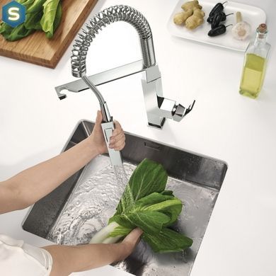 Змішувач для кухні Grohe Eurocube 31395000