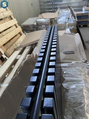 Дизайнерский радиатор Betatherm Quantum 2 H-500 L-1205 с нижним подключением BQ 2050/30 9005M 88, Черный матовый