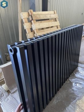 Дизайнерский радиатор Betatherm Quantum 2 H-500 L-1205 с нижним подключением BQ 2050/30 9005M 88, Черный матовый
