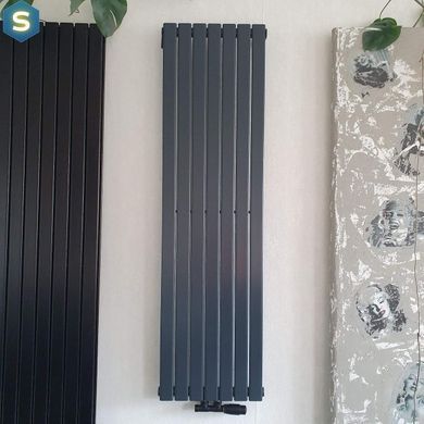 Дизайнерський радіатор вертикальний Betatherm Blende 1 H-1400 мм, L-394 мм (графітовий сірий) B2V 1140/07, Графит