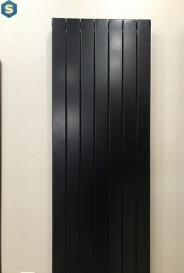 Дизайнерський радіатор вертикальний Betatherm Terra 1 H-1800 мм, L-501 мм з нижнім підключенням TV1 180-049 9005М 99, Черный матовый
