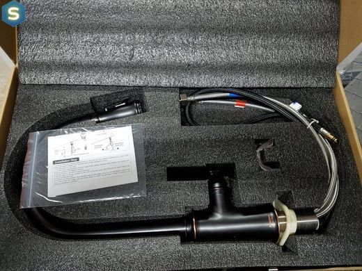 Змішувач для кухні Imprese Podzima Zrala ZMK02170815, Чорний/золото