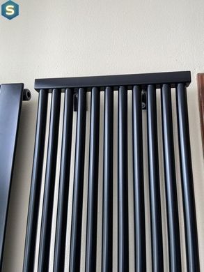 Дизайнерський вертикальний радіатор Betatherm PS Style 1 H-1800 мм, L-477 мм з нижнім підключенням PS 1180/13 9005M 99, Черный матовый