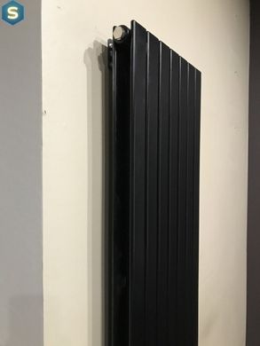 Дизайнерский радиатор Betatherm Blende 2 H-1600 мм, L-394 мм нижнее подключение B2V 2160/07 9005M 99, Черный матовый